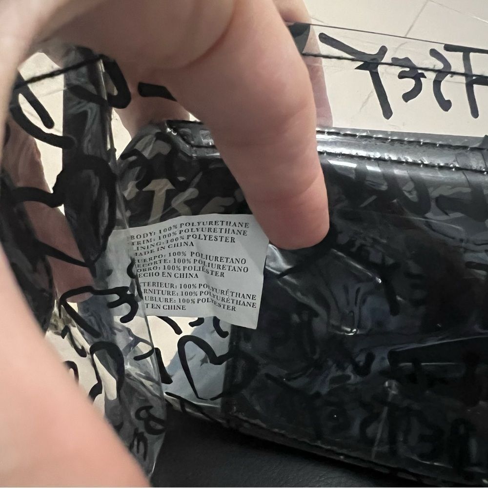 LUV Betsey by Betsey Johnson Designer Crossbody Bag Clear Black All Over Print - Picture 9 of 10